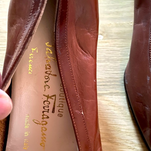 Salvatore Ferragamo size 9 - Picture 6 of 12